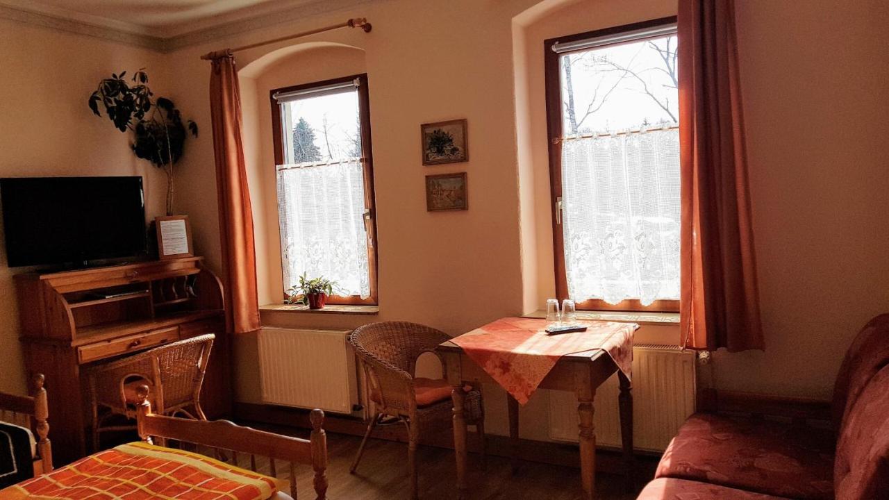 Pension & Gasthaus Nostalgie Altendorf  Exteriör bild