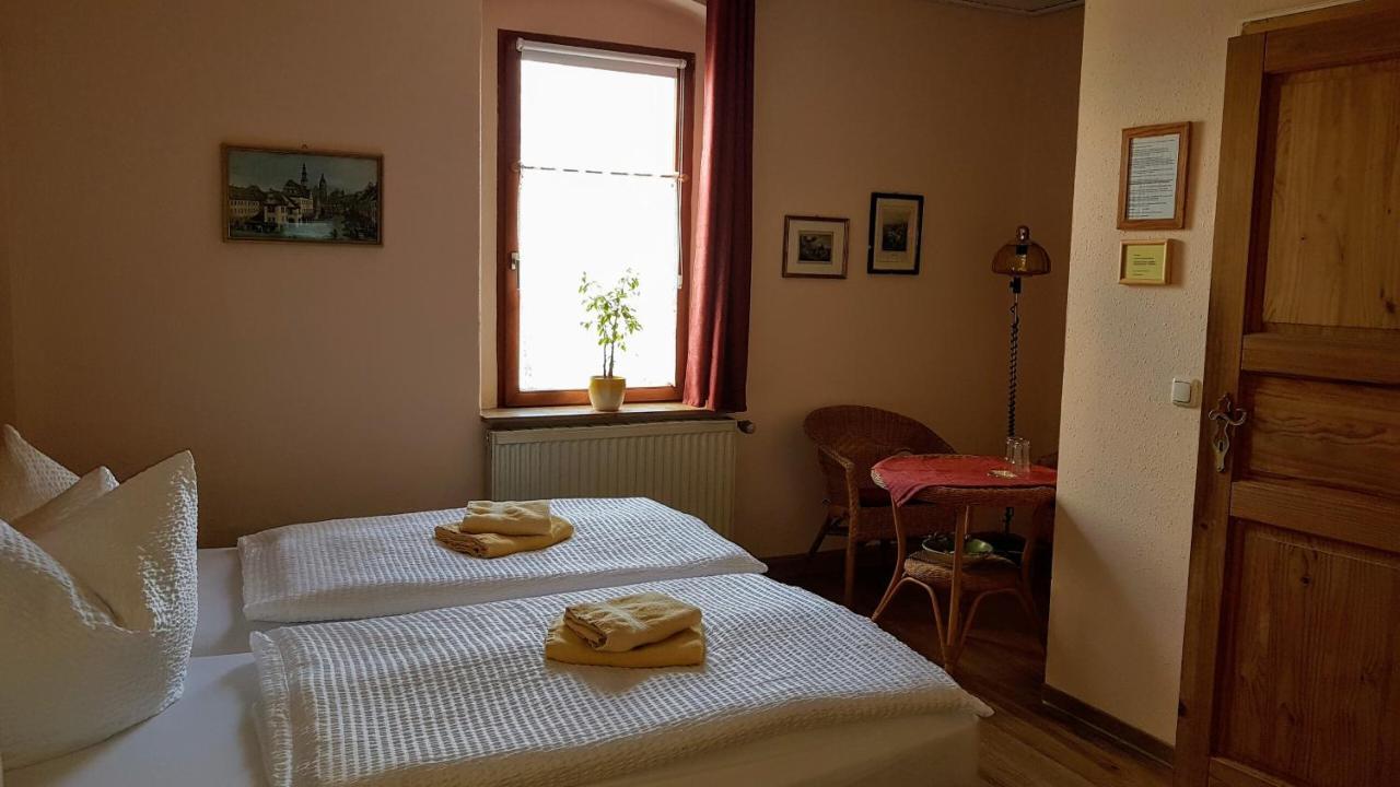Pension & Gasthaus Nostalgie Altendorf  Rum bild